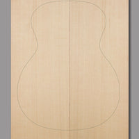 Tightly grained Sitka spruce soundboard with uniform width and soft amber tones, ideal for responsive, resonant acoustic guitars.