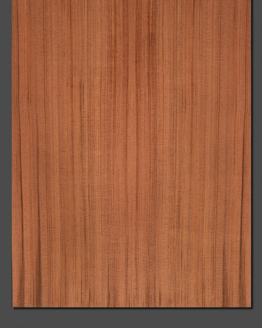 High-quality redwood soundboard with a tight, uniform grain structure, enhancing sustain and tonal clarity for acoustic guitars.